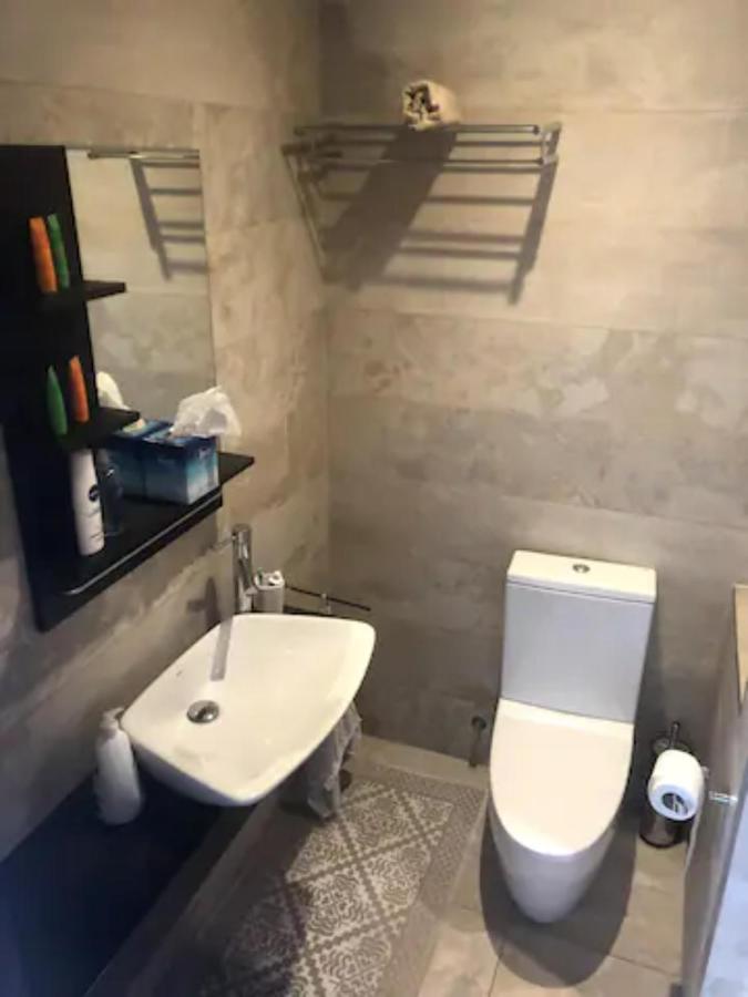 Homestay @ Viewpoint St Julians سانت جوليان المظهر الخارجي الصورة